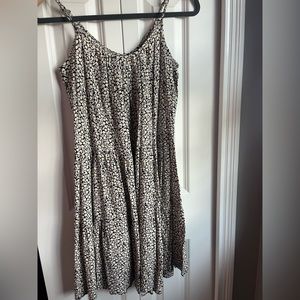 sleeveless floral dress